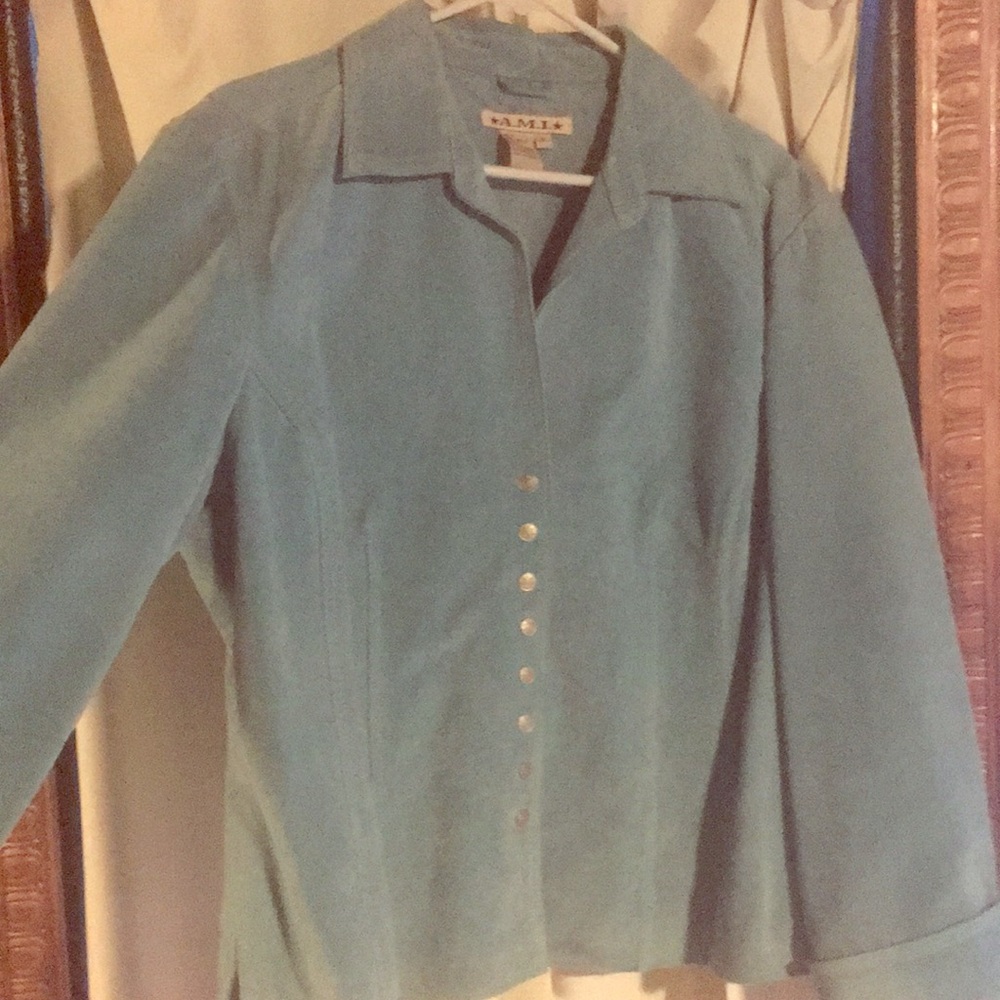 🌟A.M.I VINTAGE 100% LEATHER JACKET🌟